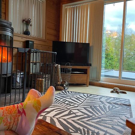 Luxury Peak District Lodge, Hot Tub, Log Burner, Nr Lake Rudyard Kültér fotó